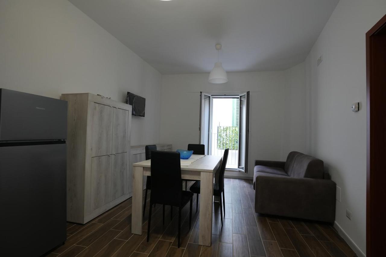 La Stradina Apartment Mola di Bari Exterior foto