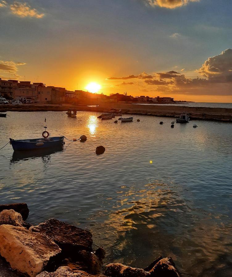 La Stradina Apartment Mola di Bari Exterior foto